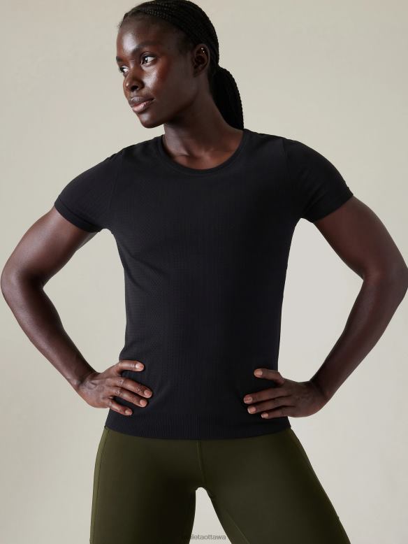 Athleta In Motion Seamless Tee Women Black Clothing VHFL2412